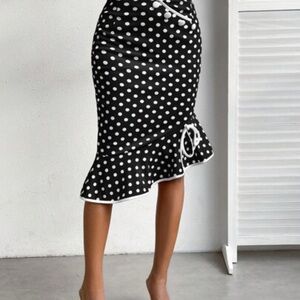 Black and White Polka Dot Asymmetrical Midi Skirt with Ruffle